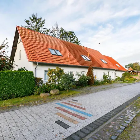 Holiday home Moeller-3 By Interhome